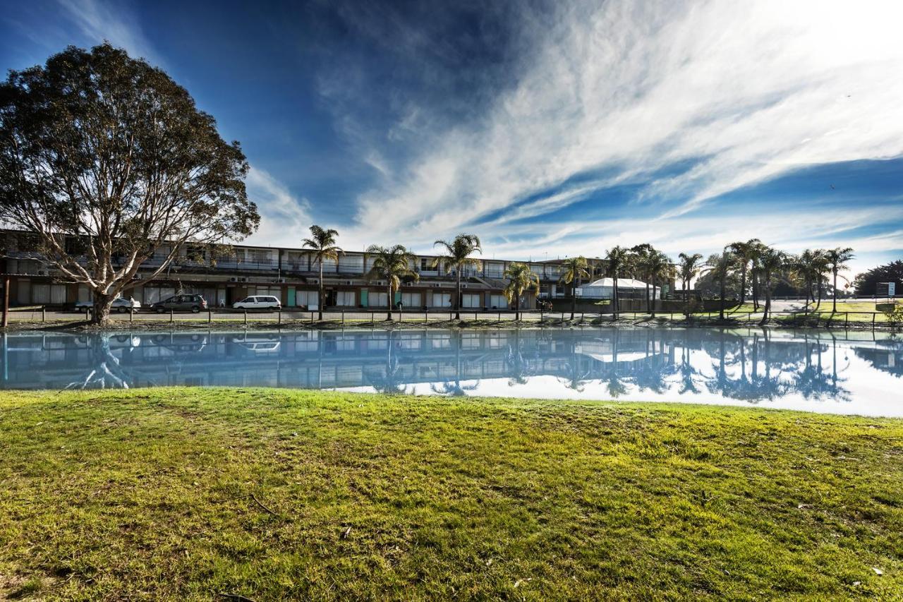 Rivers Apartments Motel Sale Gippsland Экстерьер фото