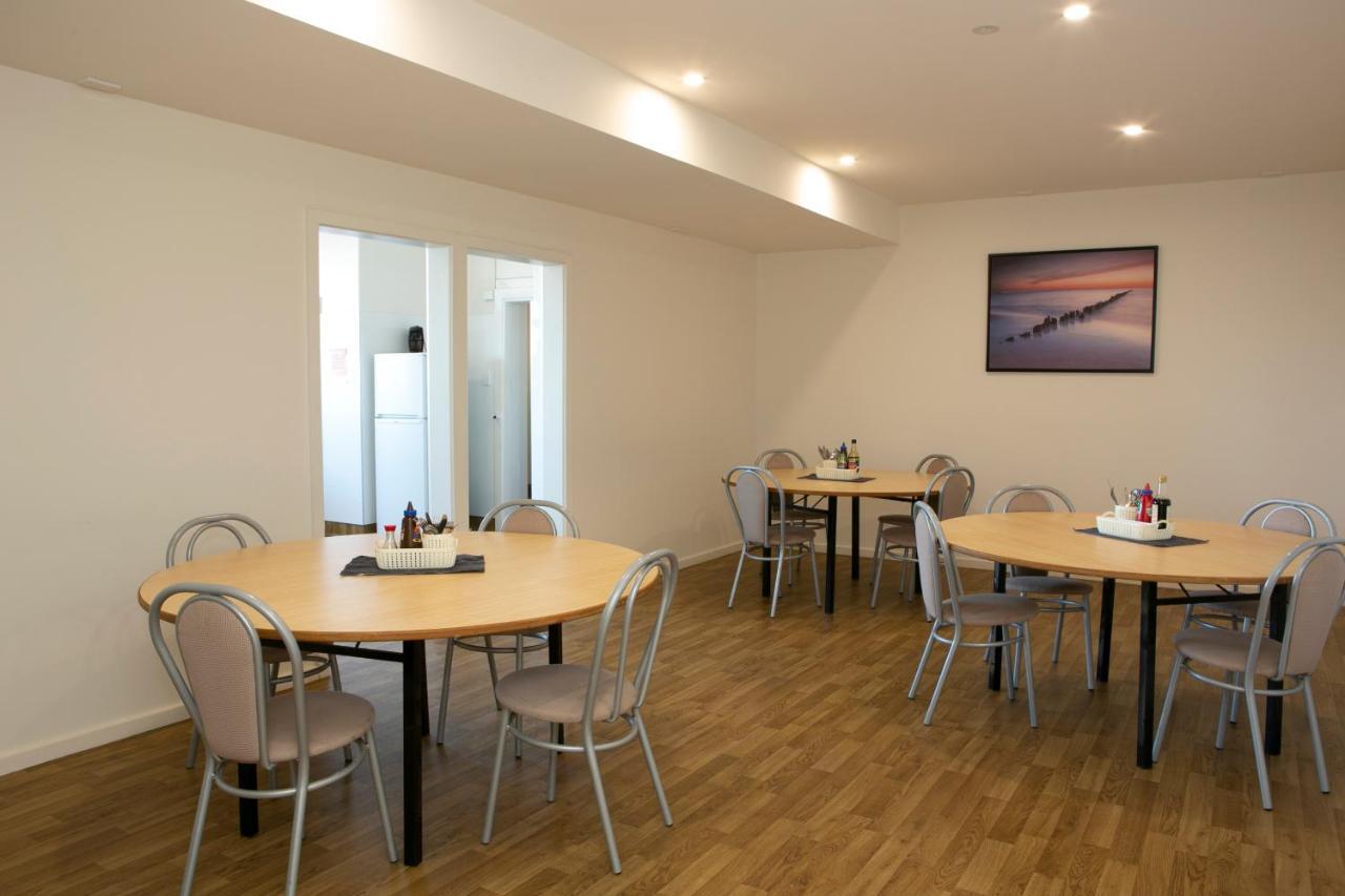 Rivers Apartments Motel Sale Gippsland Экстерьер фото